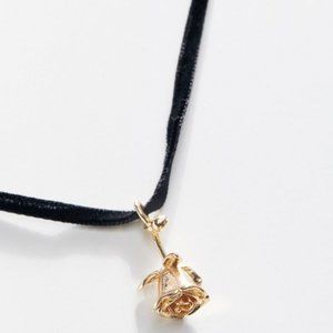 Velvet Rose Choker Necklace by Urban Outfi…